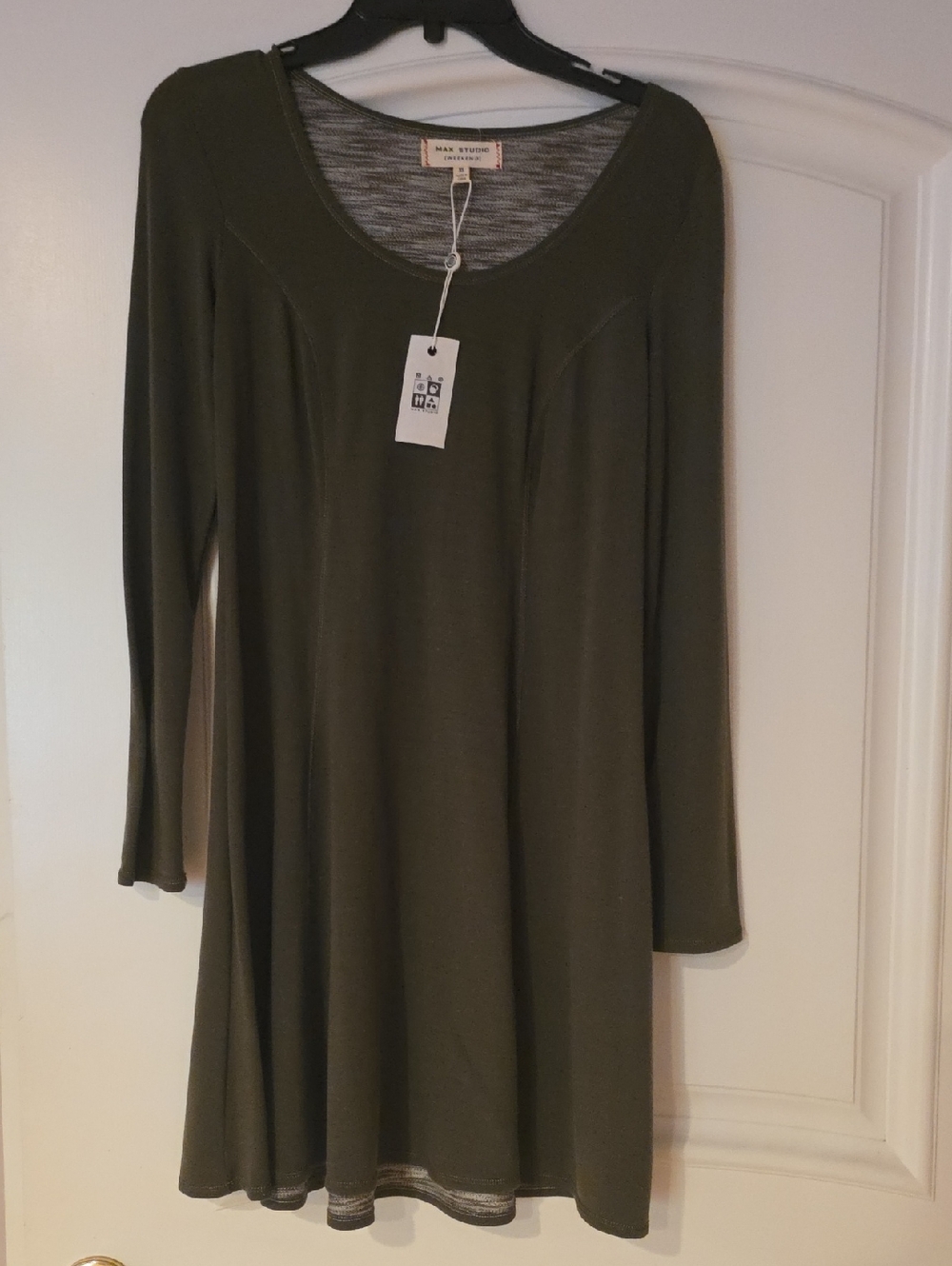 Max Studio Olive Long Sleeve Scoop-Neck Swing Dress